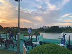 -银涛高尔夫练习场(徐泾店)