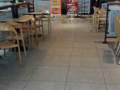 -德克士(榆次君豪店)