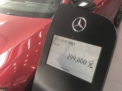 -天津波士信达奔驰4S店(卫津南路店)