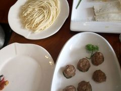 -重庆小天鹅(英雄山路店)