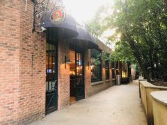 -宝莱纳啤酒花园餐厅PAULANER BRAUHAUS Nanjing(广州路店)