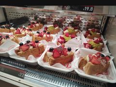 -HOT CRUSH趁热集合·现烤面包(环球港店)