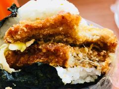 -全家便利店(杭州龙翔桥地铁站店)