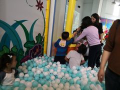 -蒙特利亲子乐园