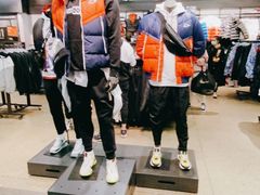 -NIKE上海青浦换季优惠店