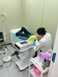 -苗医生0感祛痘连锁