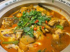 -魏铭鱼头捞饭(晋阳路店)