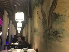 -韵秋荷(宝山龙湖天街店)