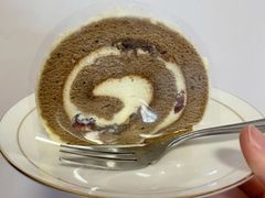 蔓越莓白巧瑞士卷-星巴克(哈尔滨新一百店)