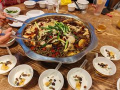 -乡土特色.冷锅鱼.牦牛肉汤锅