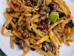 酸笋炒螺丝-红鼻子桂林米粉(金唐新光界店)