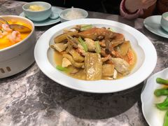 闽北黄米粿炒蟹-四道菜·福建菜馆(新街口金鹰店)