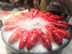 -沪小胖小龙虾(淮海中路旗舰店)