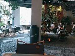 -J Create城市露营咖啡·简餐·宠物(上海动物园店)