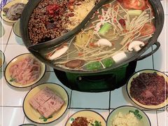 鲜毛肚-石灰市老火锅(北滨路店)