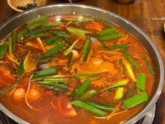 -亮欢寨酸汤鱼(沙冲路店)