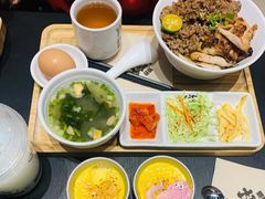 -熊吞·大碗丼烧肉饭(西市场嘉华店)