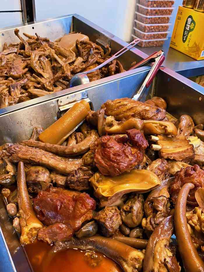 川王氏现捞(新光路店)-"服务很好,服务员大姐很热情,很会做生意的.