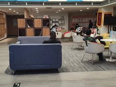 -新东方前途出国留学·小语种(华联校区)