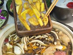 -土连锅·现熬养生汤锅(梁家巷店)