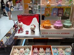 -泡泡玛特POPMART(蓝色港湾店)