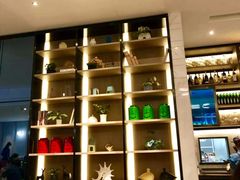 -港丽餐厅(高德置地店)