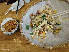 -花溪雨·森林餐厅(石基店)