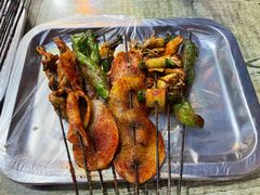 -马克力木手抓炕锅烤羊肉(盐湖一小区店)