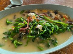 上汤时蔬豌豆尖-丽江金茂凯悦臻选酒店-滇香馆