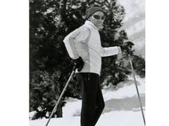 -迪桑特DESCENTE(青岛山东路万象城店)