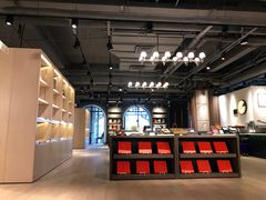 -光海书局(南京东路第一百货店)