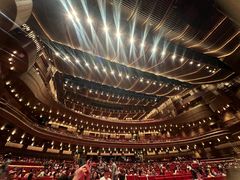 -交通银行前滩31演艺中心