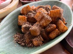 -包整·丝娃娃(一览甲秀楼风景店)