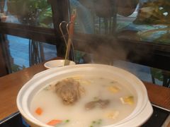 -拾味馆·浓鲜骨汤(光谷天地店)
