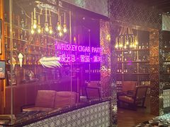 -K+全国连锁KTV(绿地缤纷天地店)