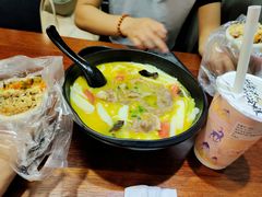 酸汤肥牛面疙瘩-张果佬年糕卷(科巷店)