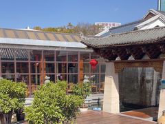-云南荟·湖畔领宴(领事馆店)