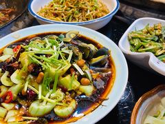 -鱼窝棚柴火铁锅炖(富山屯店)