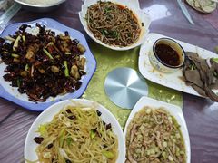 -洪霞餐馆