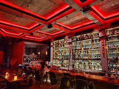 -饮湖威士忌鸡尾酒吧