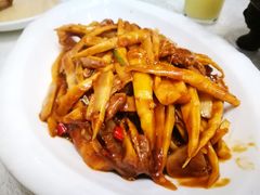 小竹笋烧牛腩-白鹿江西餐厅(北师大店)