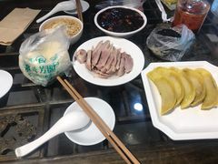 盐水鸭-奇芳阁·百年清真南京菜(夫子庙店)
