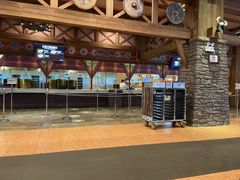 -横琴湾畔餐厅(长隆海洋王国白鲸剧场店)