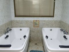 -克什克腾旗蓝天温泉大酒店