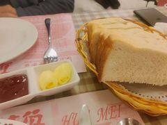 槽子面包切片-华梅西餐厅(哈尔滨中央大街店)
