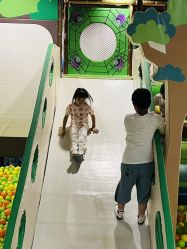-绿野星空儿童乐园