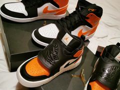 -ABC MART(心斎橋店)