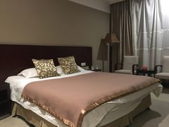 -春兰国宾馆(凤城河风景区老街店)