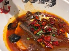 -渝是乎酸菜鱼(龙旗购物中心店)