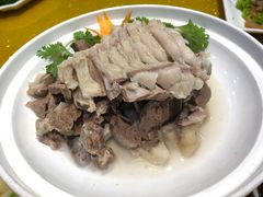手把羊肉-德乐海蒙餐